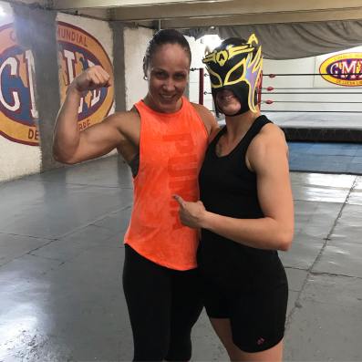 32105223_10208956697673211_398661351200784384_n